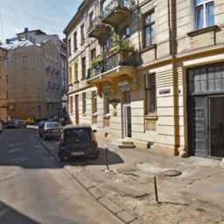 Квартира На Вулиці Наливайка 7 В Центрі Біля Оперного Театру Після Ремонту Lviv Eksteriør billede